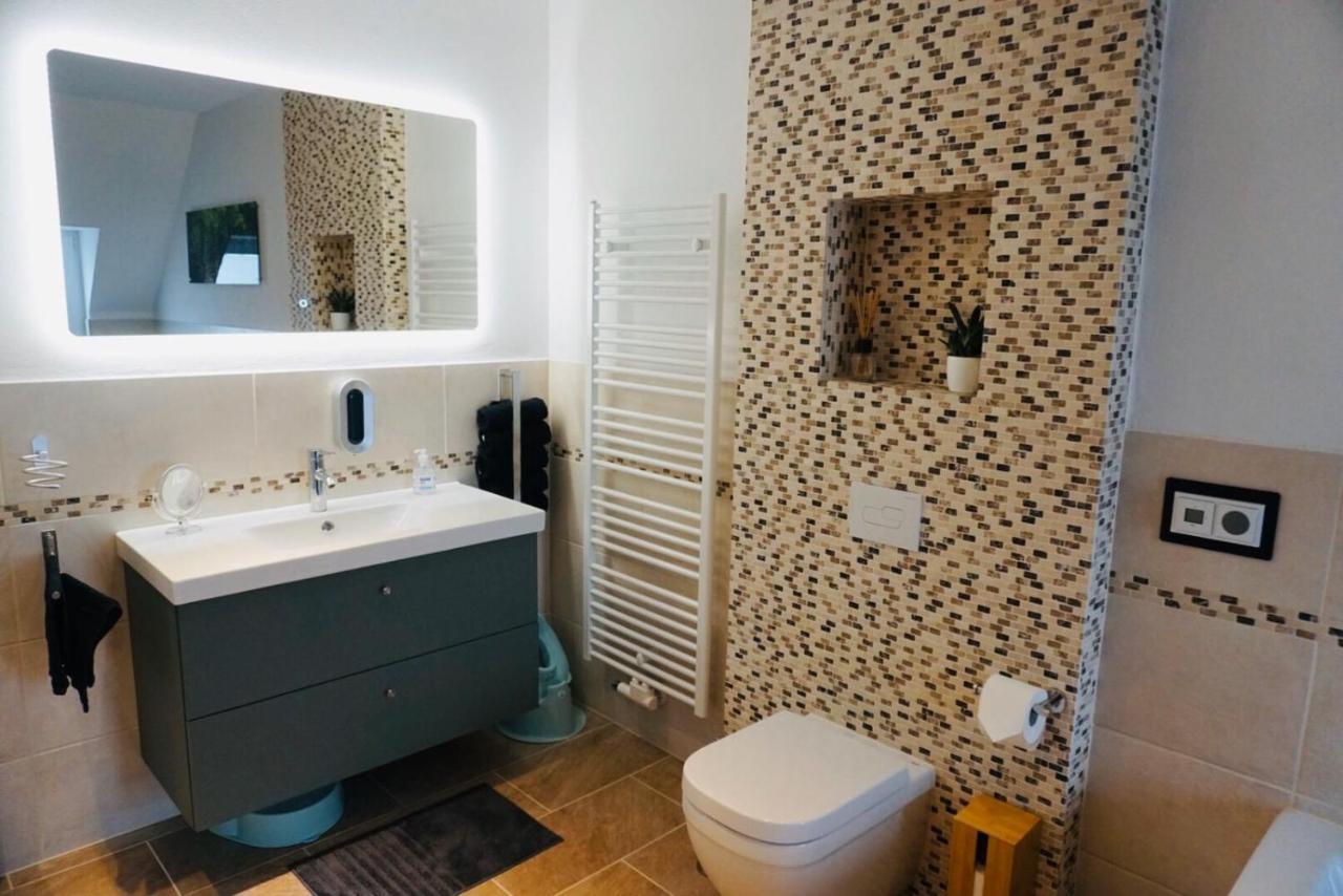טאלה Fewo26 Im Sagenharz - Stilvolles Family-Apartment, 2 Sz, Klimaanlage, Wlan, Netflix & Free Parking מראה חיצוני תמונה