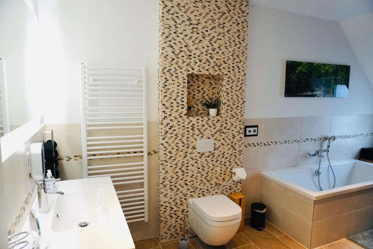 טאלה Fewo26 Im Sagenharz - Stilvolles Family-Apartment, 2 Sz, Klimaanlage, Wlan, Netflix & Free Parking מראה חיצוני תמונה